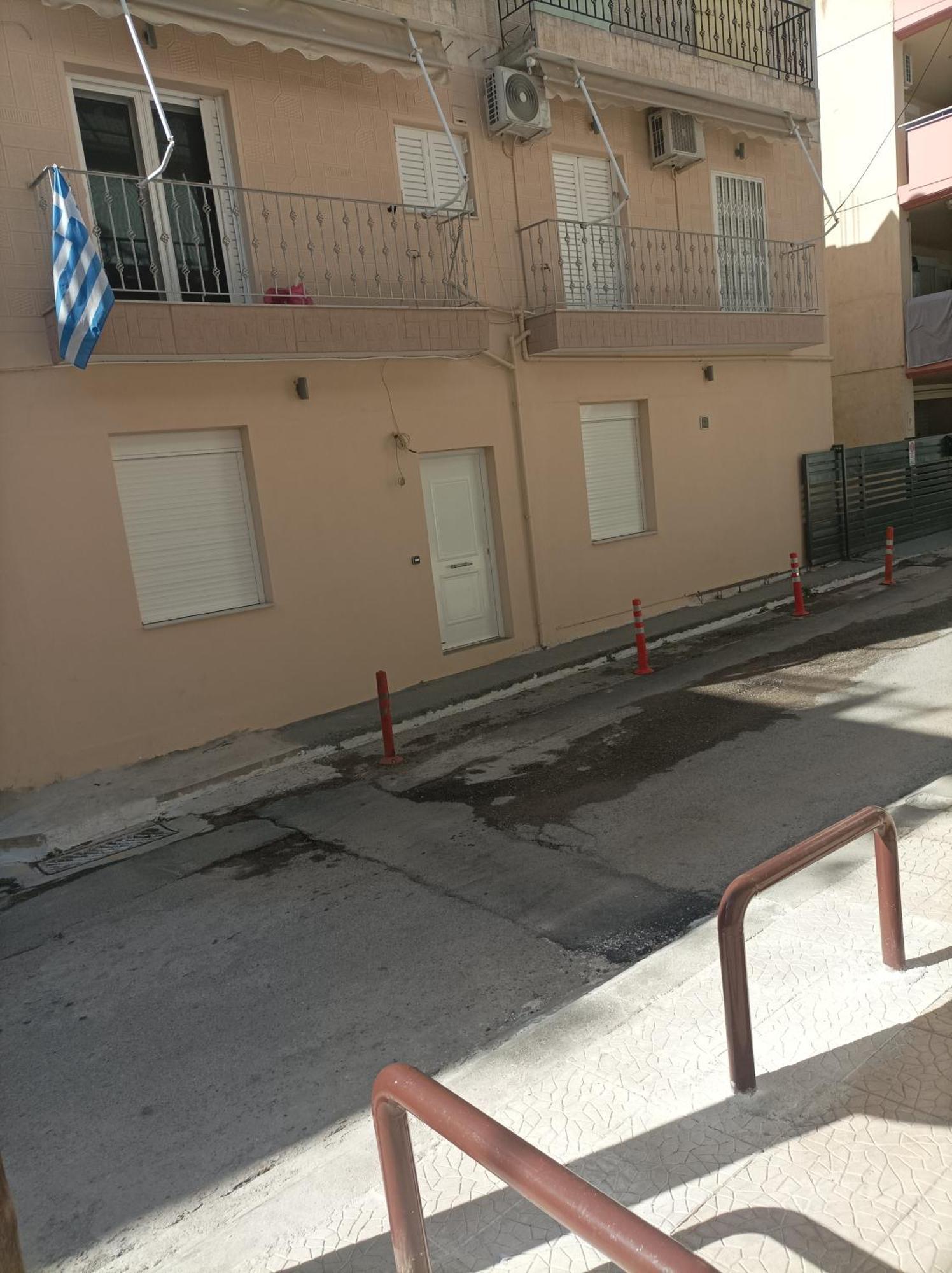 Εirene Room Chalkís Exterior foto
